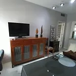 Cozy Apartment & Free Parking